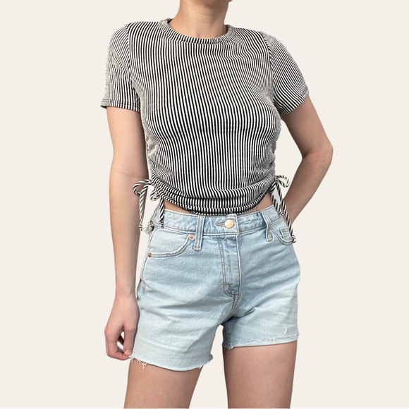 Caution To Wind Striped Side Tie Crop Tee 💕 - Picture 1 of 4